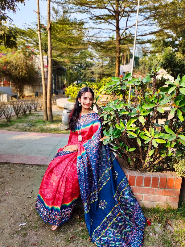 Digital Print Sharee with Blouse Piece - Image 2