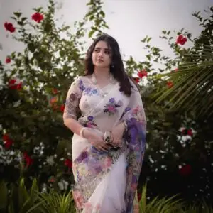 চান্দেরী সিল্ক ডিজিটাল প্রিন্ট শাড়ি উইথ ব্লাউজ পিস | সফট ও এলিগেন্ট শাড়ি | Awrda